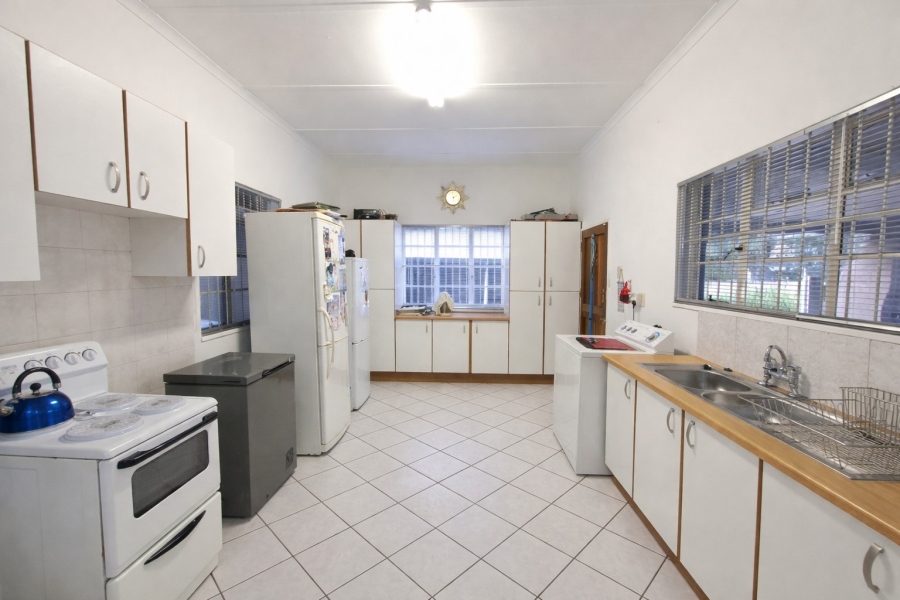 4 Bedroom Property for Sale in Noordhoek Free State